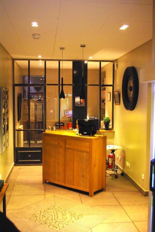Hotel Burnichon Tarare Bagian luar foto