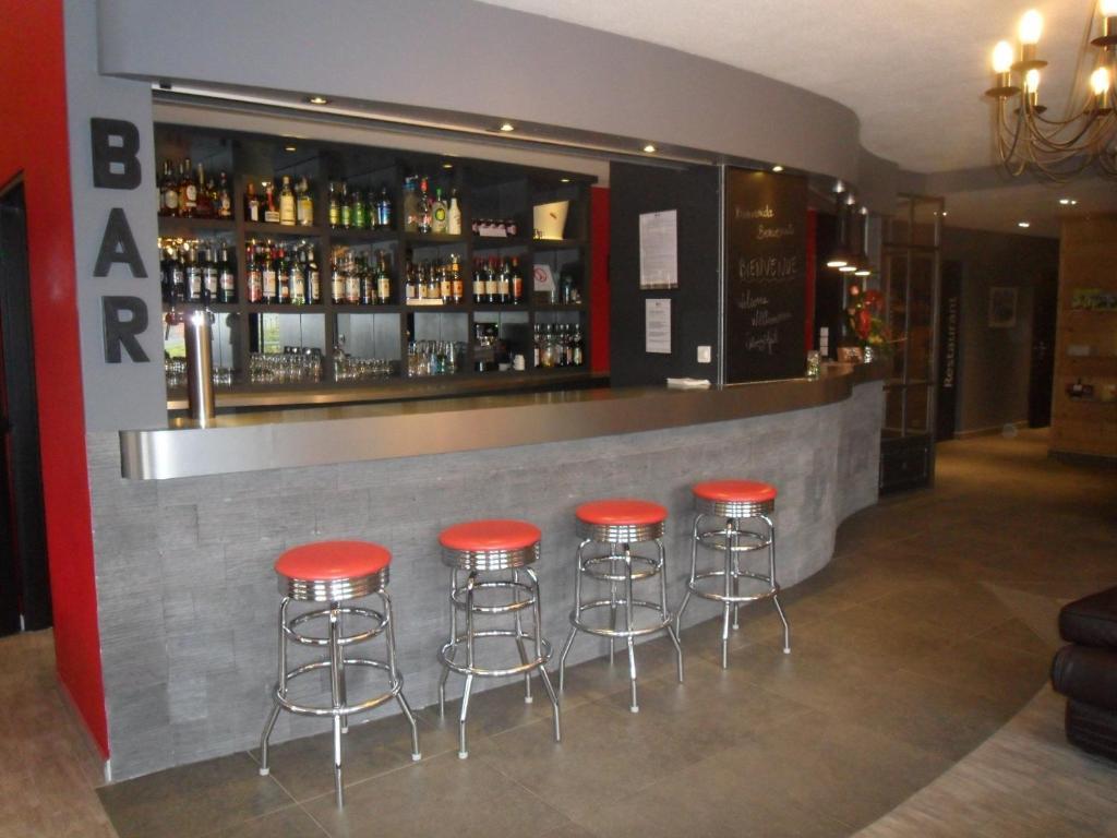 Hotel Burnichon Tarare Bagian luar foto