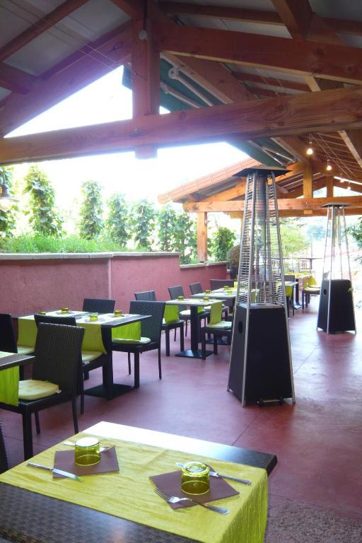 Hotel Burnichon Tarare Bagian luar foto