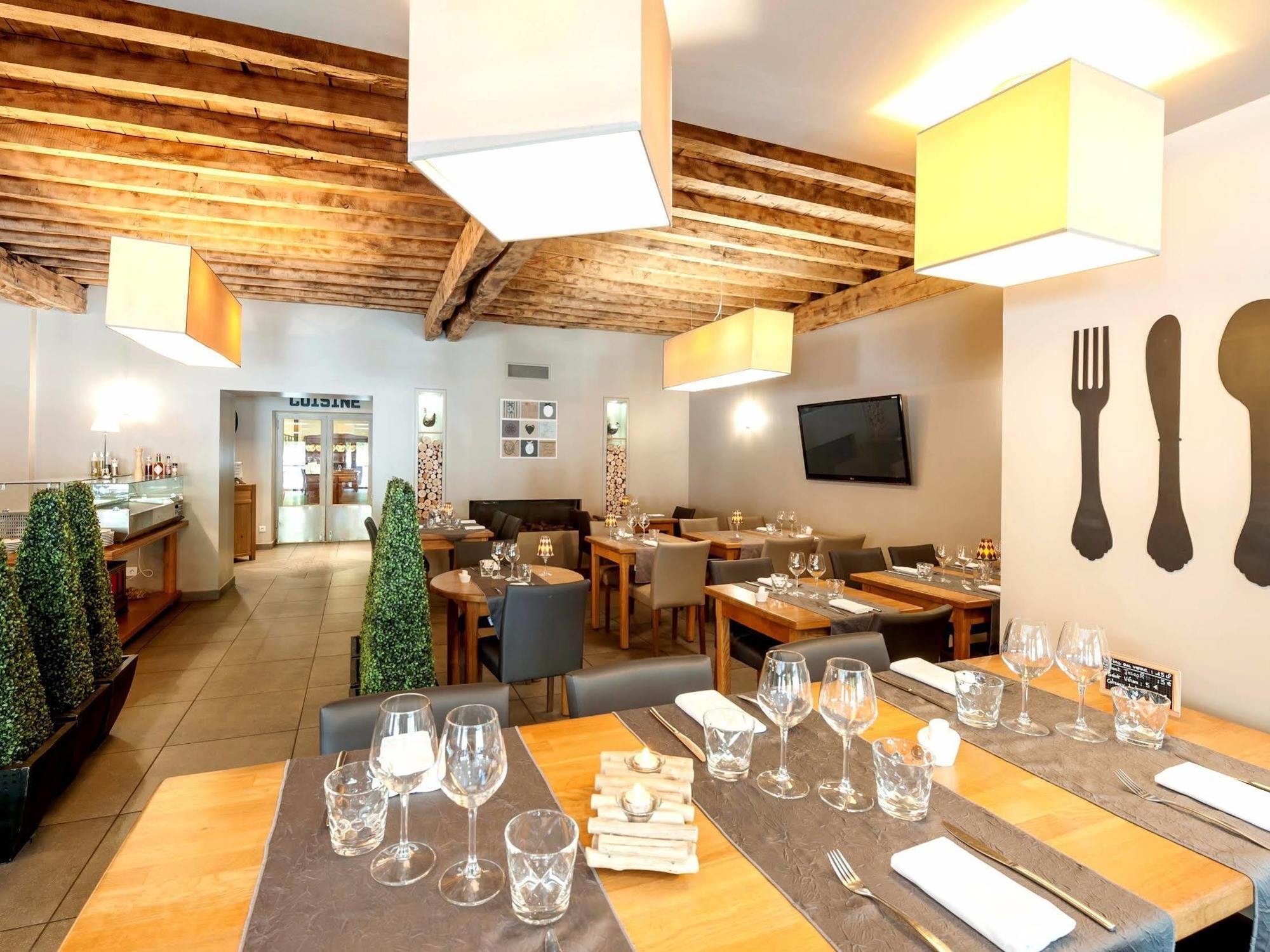 Hotel Burnichon Tarare Bagian luar foto